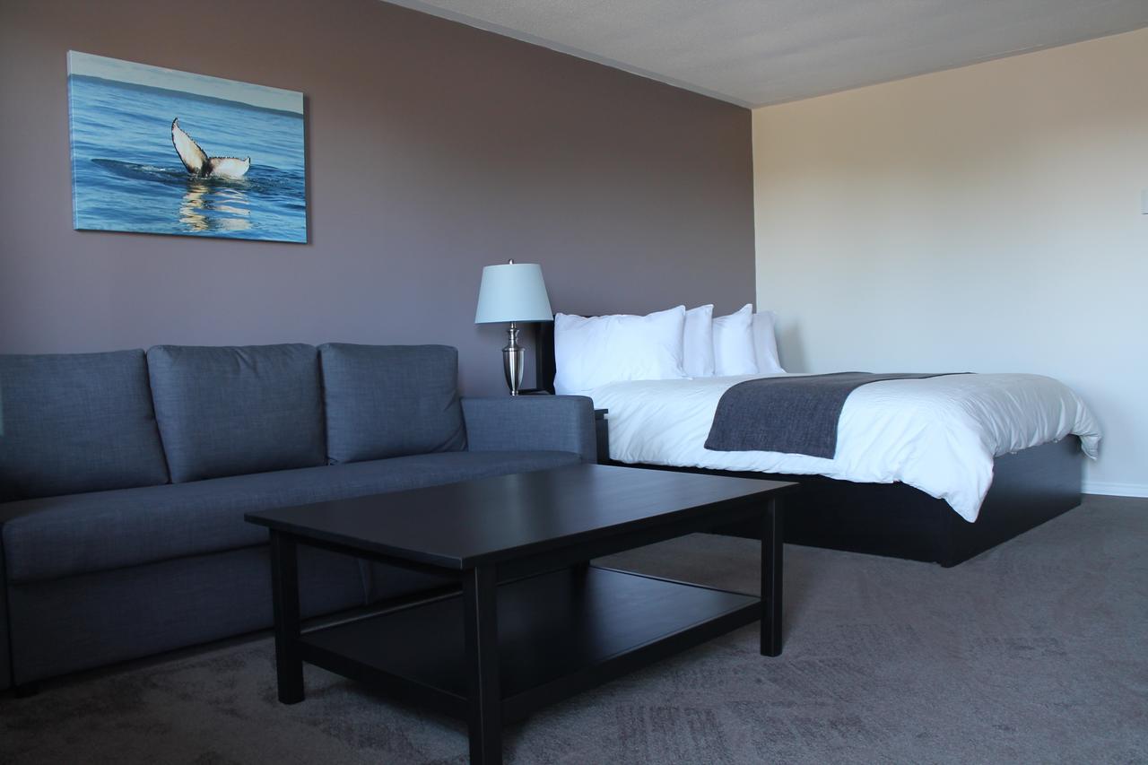 יארמות Voyageur Motel מראה חיצוני תמונה